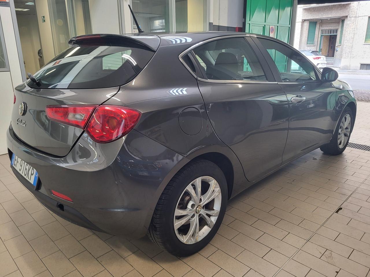 Alfa Romeo Giulietta 1.6 JTDm-2 105 CV Distinctive PREZZO REALE!!