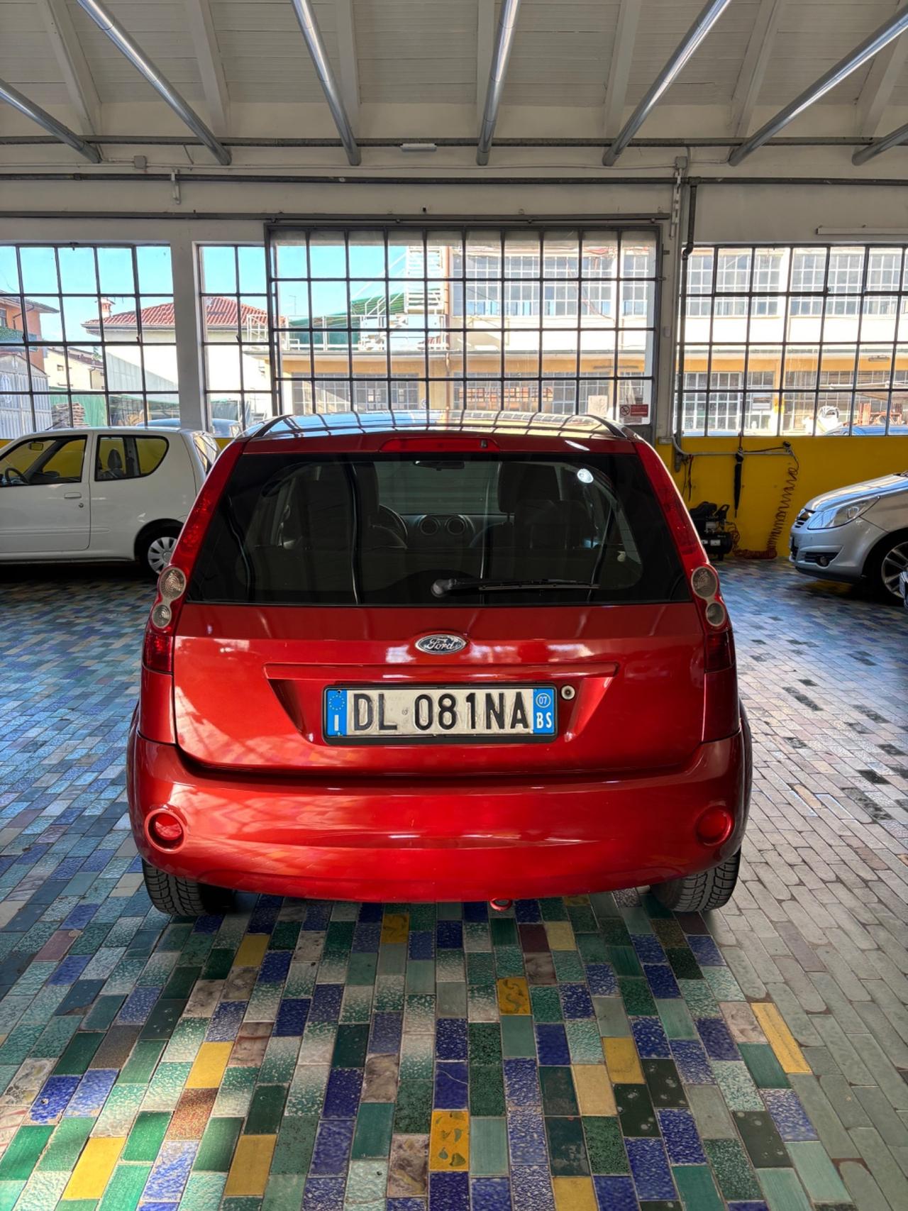 Ford Fiesta 1.4 TDCi 5p. Ghia