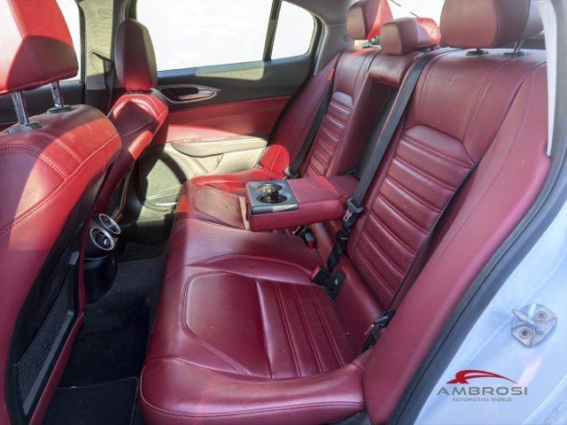 ALFA ROMEO Giulia 2.2 t Veloce Q4 210cv auto - PER OPERATORI DEL SET