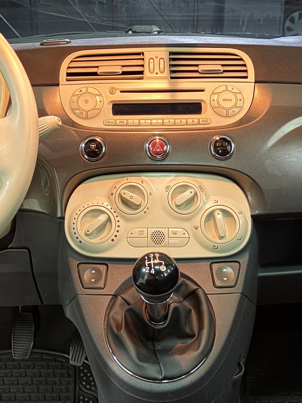 Fiat 500 Lounge