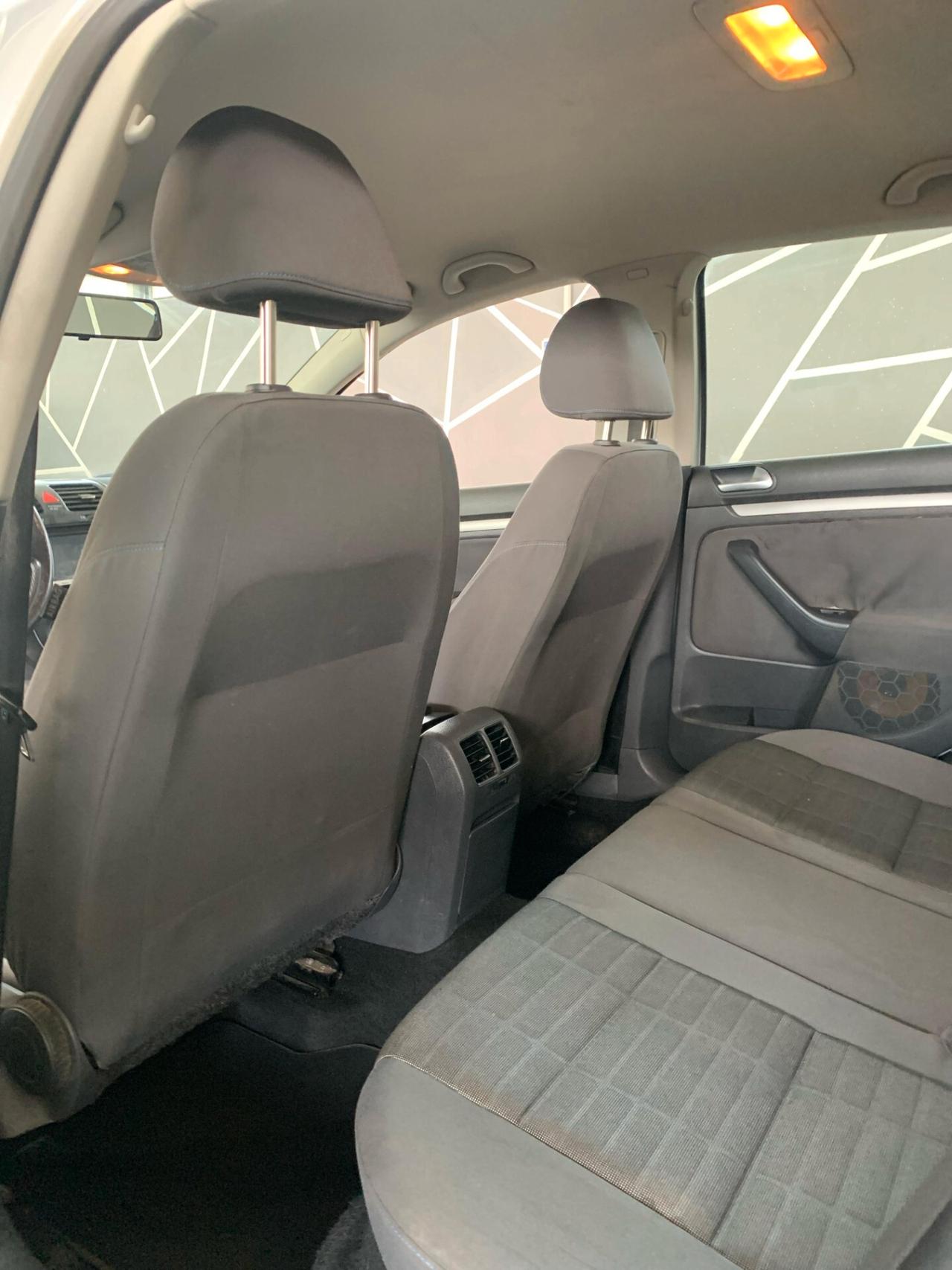 Volkswagen Golf 1.6 5p. Comfortline