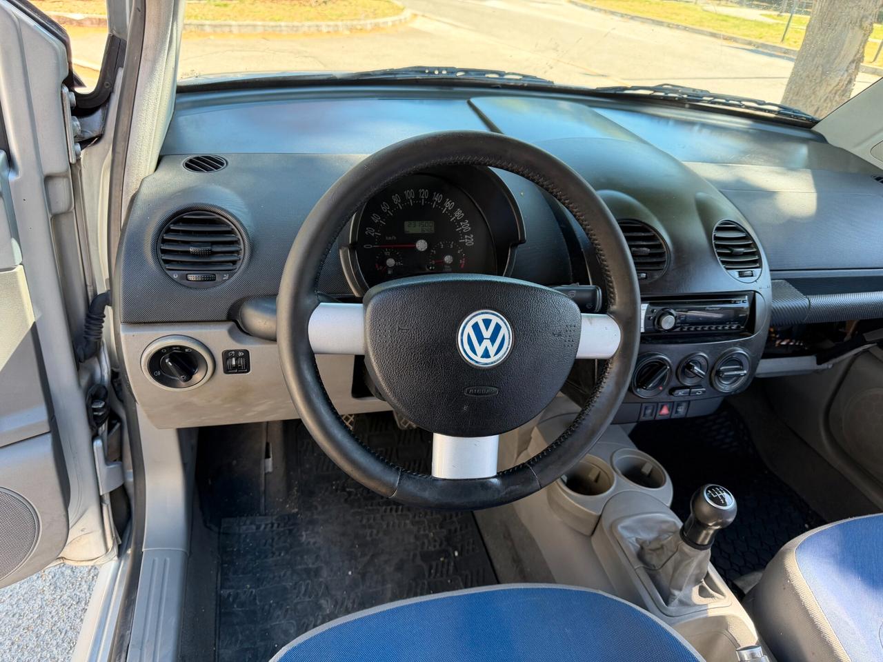 Volkswagen New Beetle 1.9 TDI 101CV Cabrio