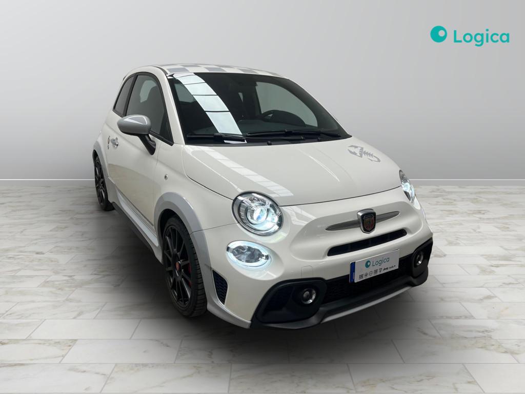 Abarth 595 2016 - 595 1.4 t-jet Competizione 180cv