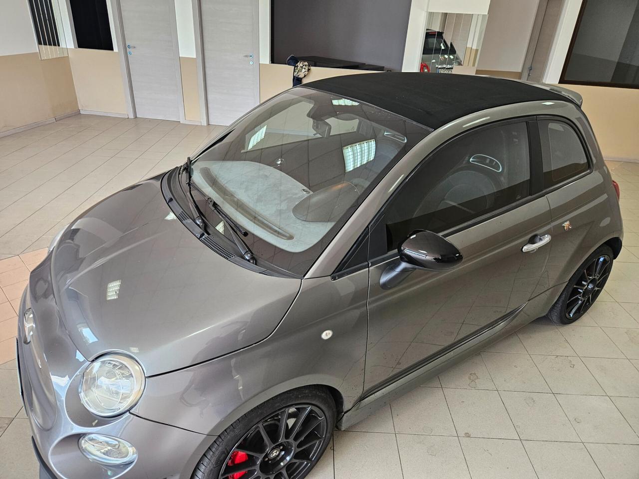 Abarth 500 C 1.4 Turbo T-Jet MTA