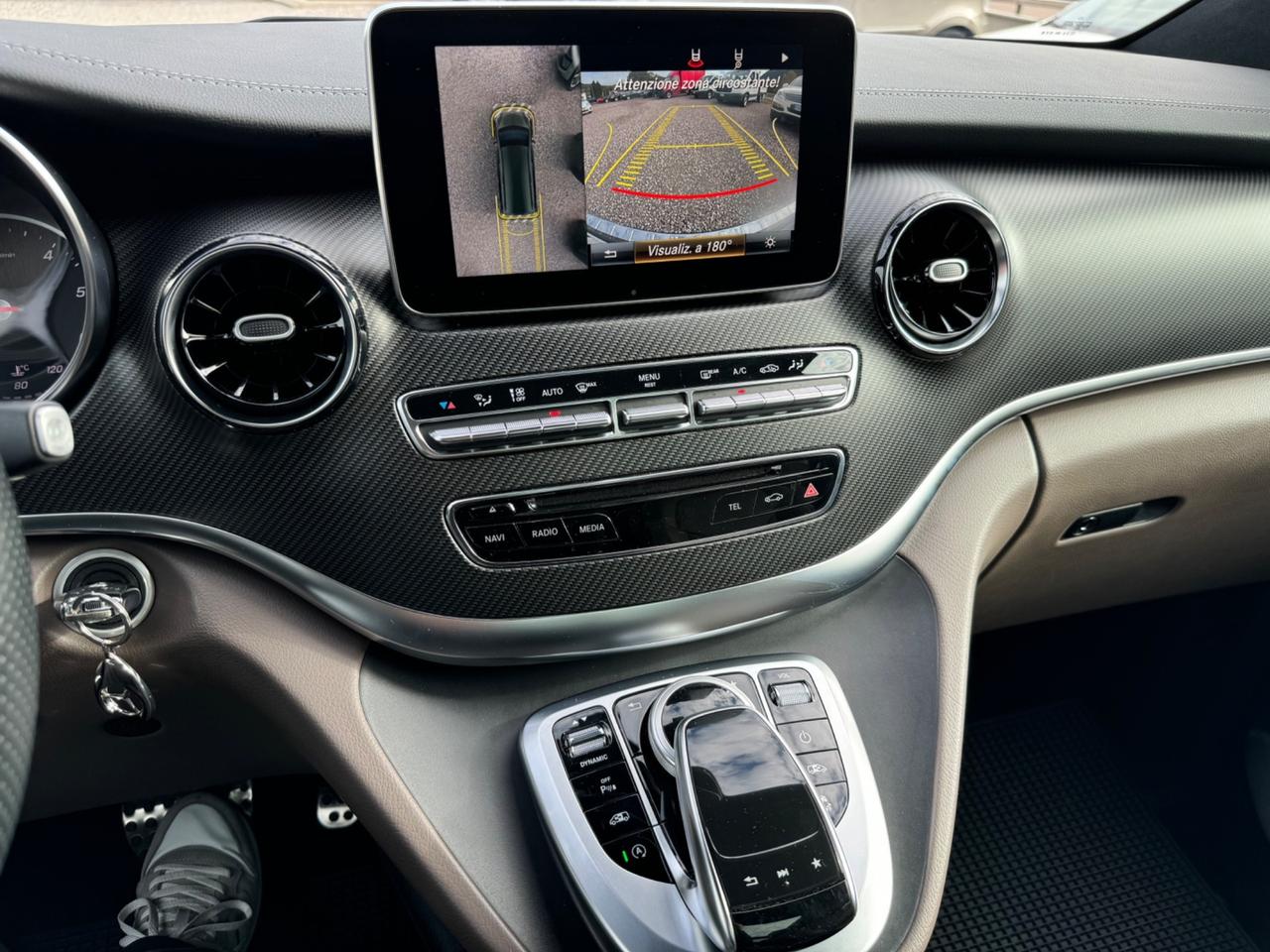 Mercedes-benz V 300 d Automatic 4Matic Premium Business Long