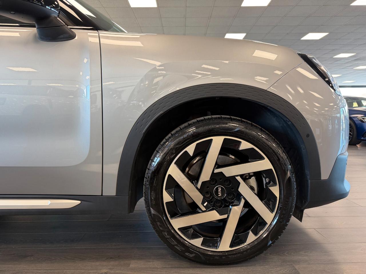 Mini One Countryman C Favoured