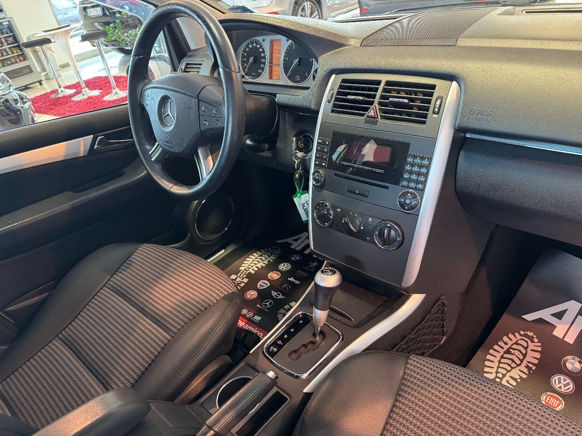MERCEDES Classe B 180 CDI Sport Auto Solo 110.000km