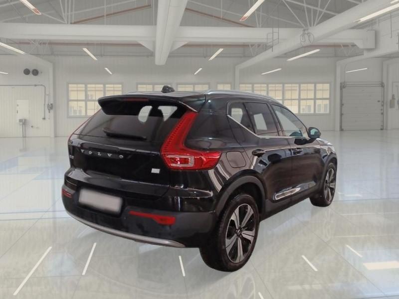 VOLVO XC40 T4 RECHARGE PLUG-IN AUTO CORE SUV