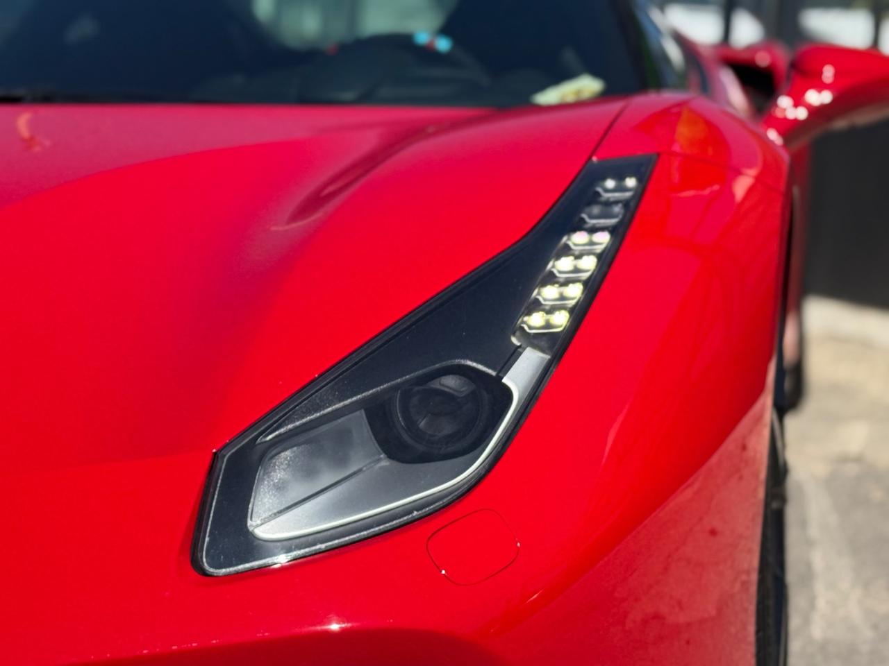 FERRARI 488 GTB 3.9 670 CV FULL SERVICE BOOK
