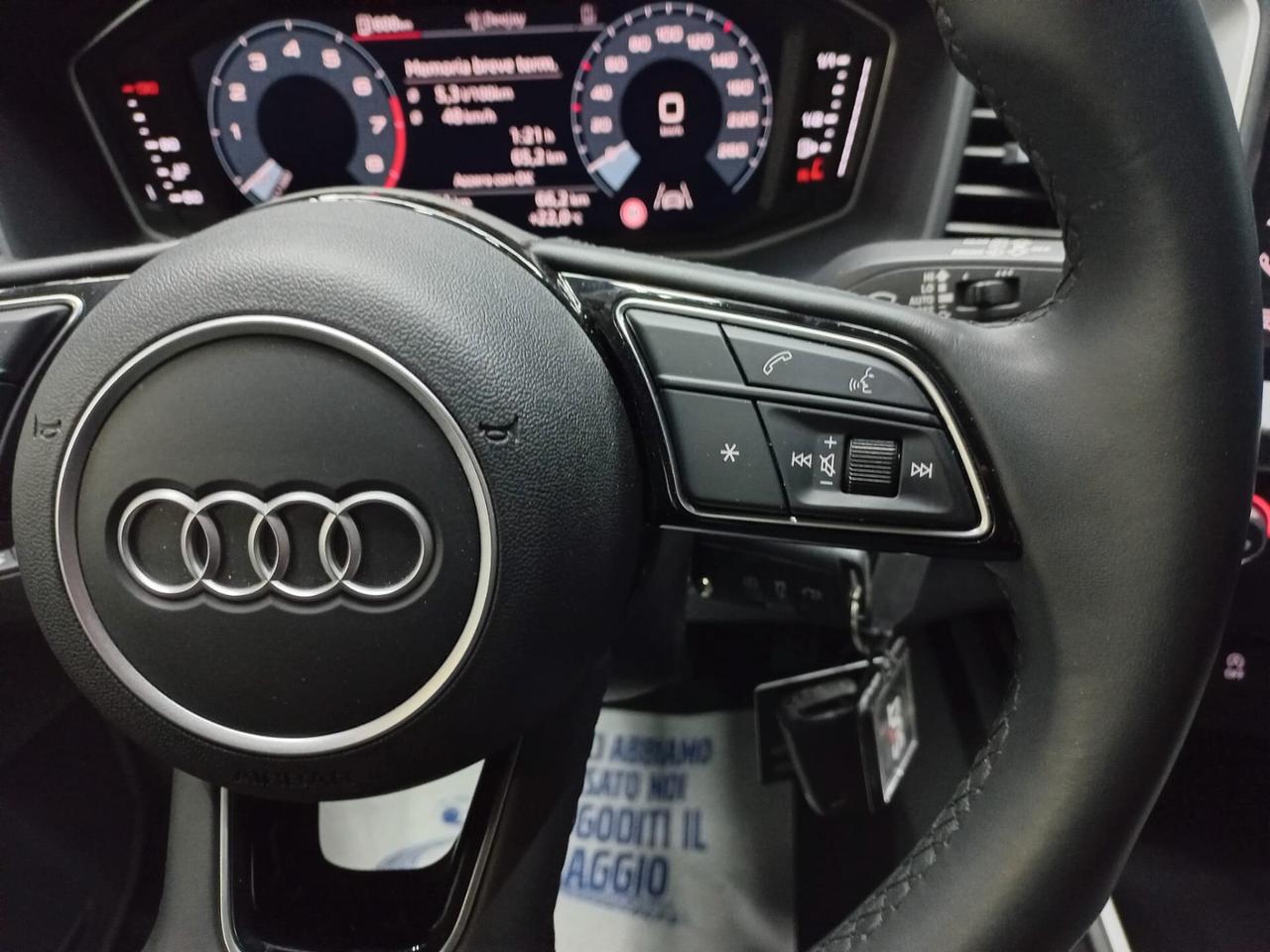Audi A1 SPB 30 TFSI S tronic line edition