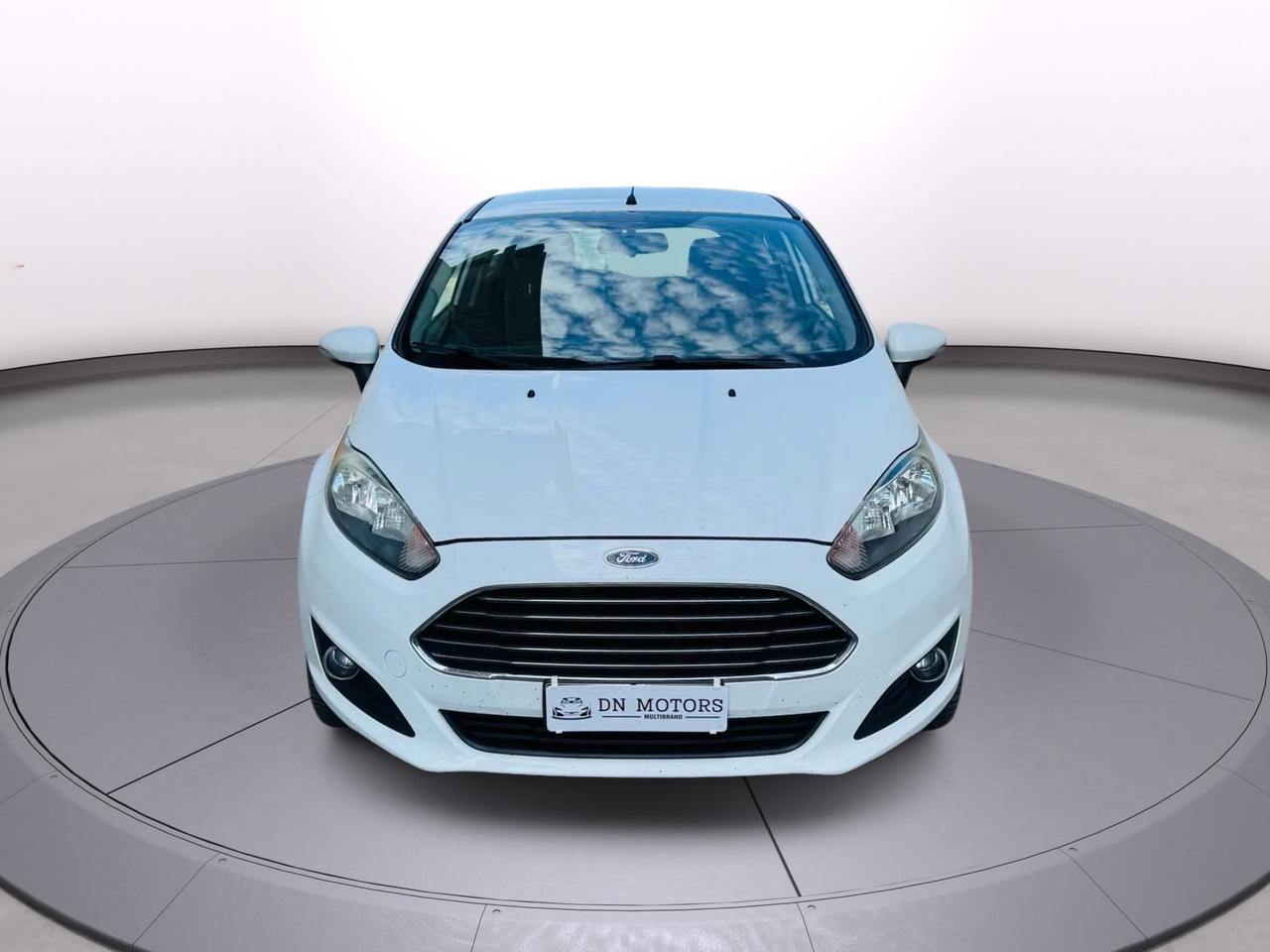 Ford Fiesta 1.4 benzina gpl 2014 200.000km neo patentati