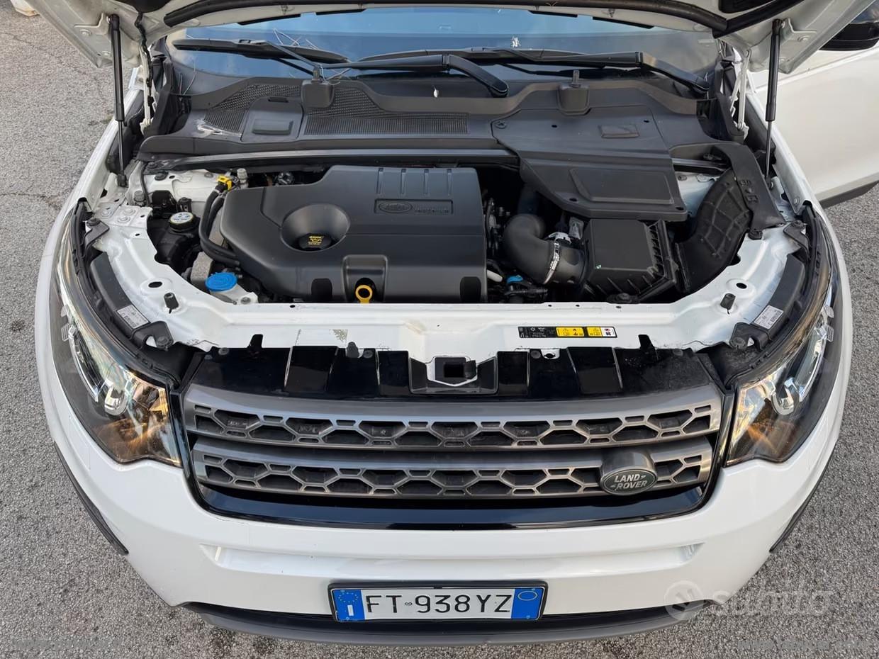 LAND ROVER Discovery Sport 2.0D I4-L.Flw R-Dyn. HSE