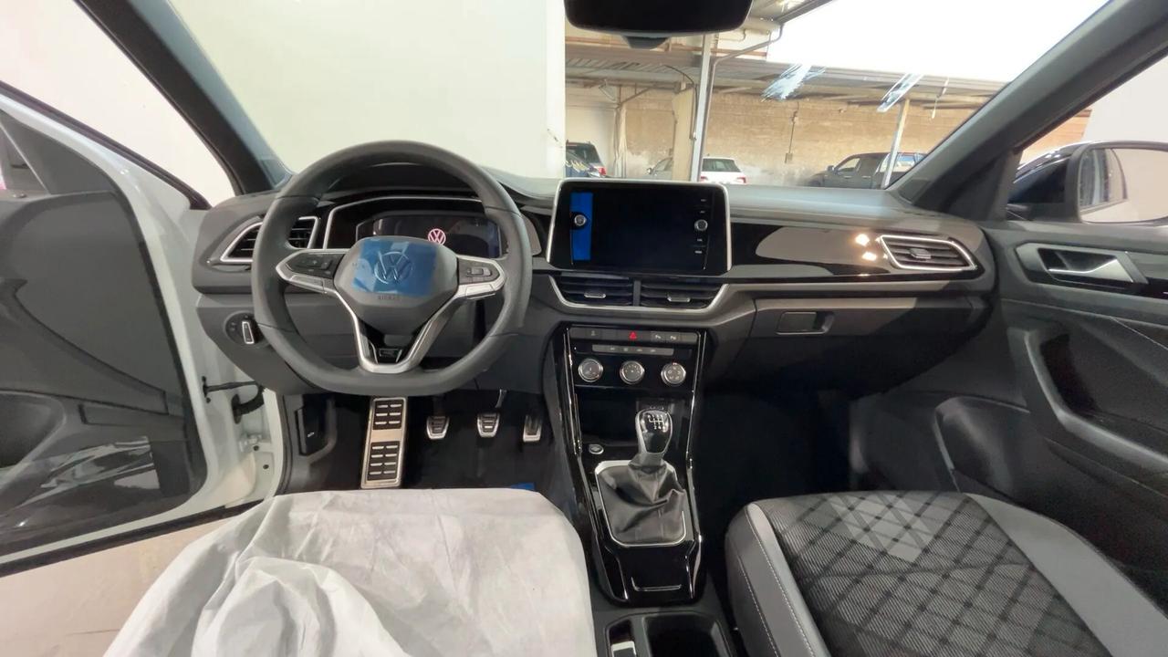 Volkswagen T-Roc 1.0 TSI R-Line Plus KM 0