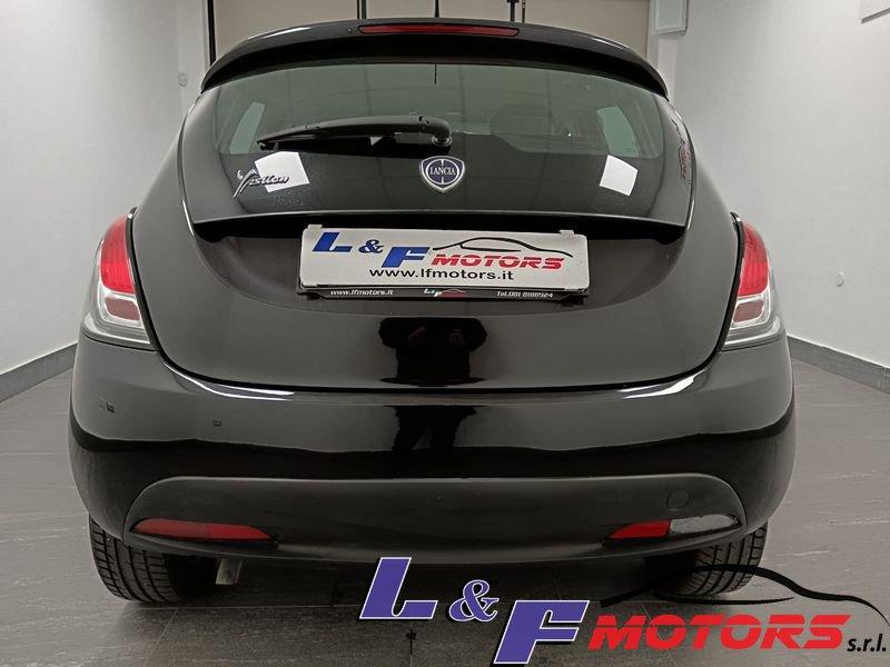 Lancia Ypsilon 1.2 69cv Gold