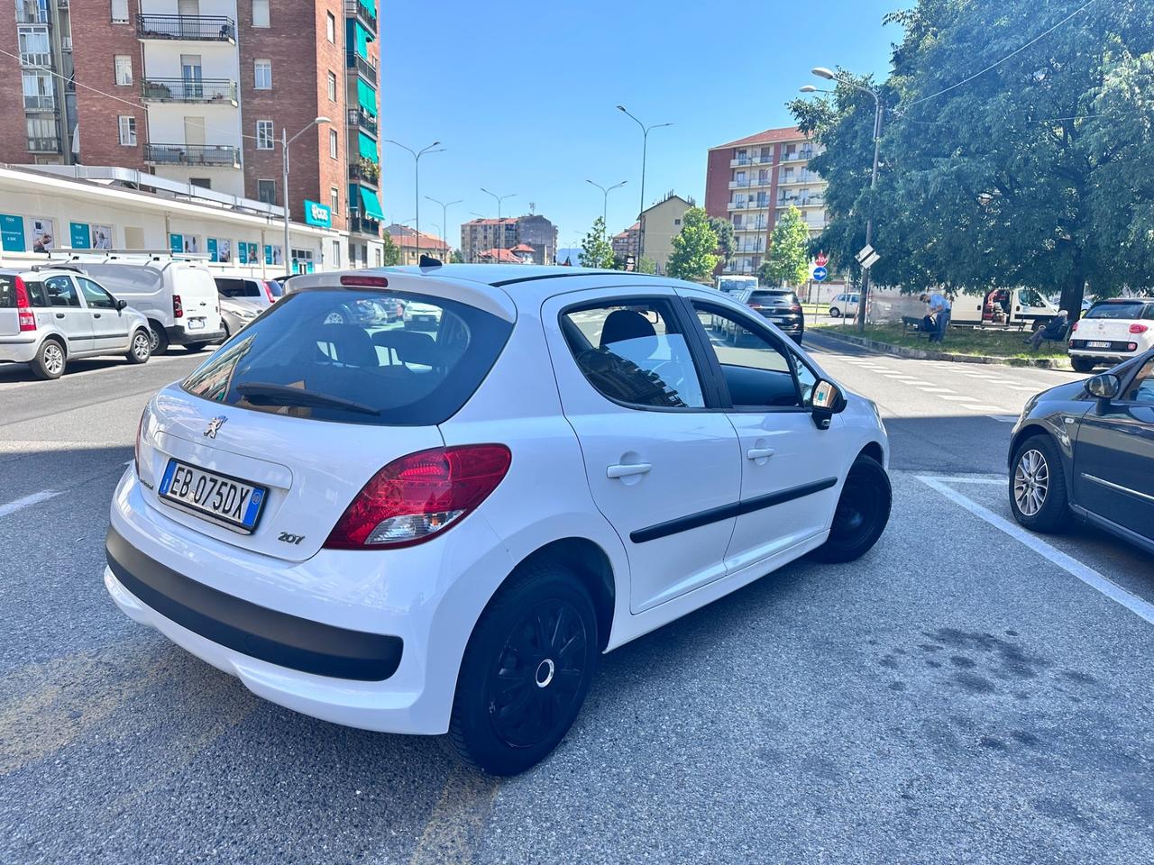 Peugeot 207 1.4 8V 75CV 5p. Energie Sport ECO GPL