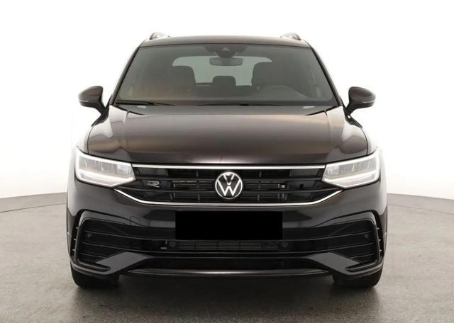 VOLKSWAGEN Tiguan 2.0 TDI 150cv DSG R-Line Tetto/Nav/Cam/20"