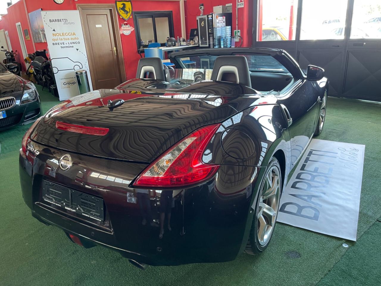 Nissan 370Z Roadster 3.7 V6 PERMUTE RATE