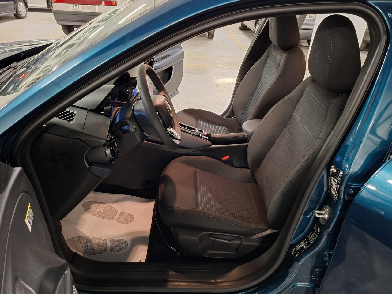 Alfa Romeo Junior BEV 156CV FWD 100% ELETTRICA