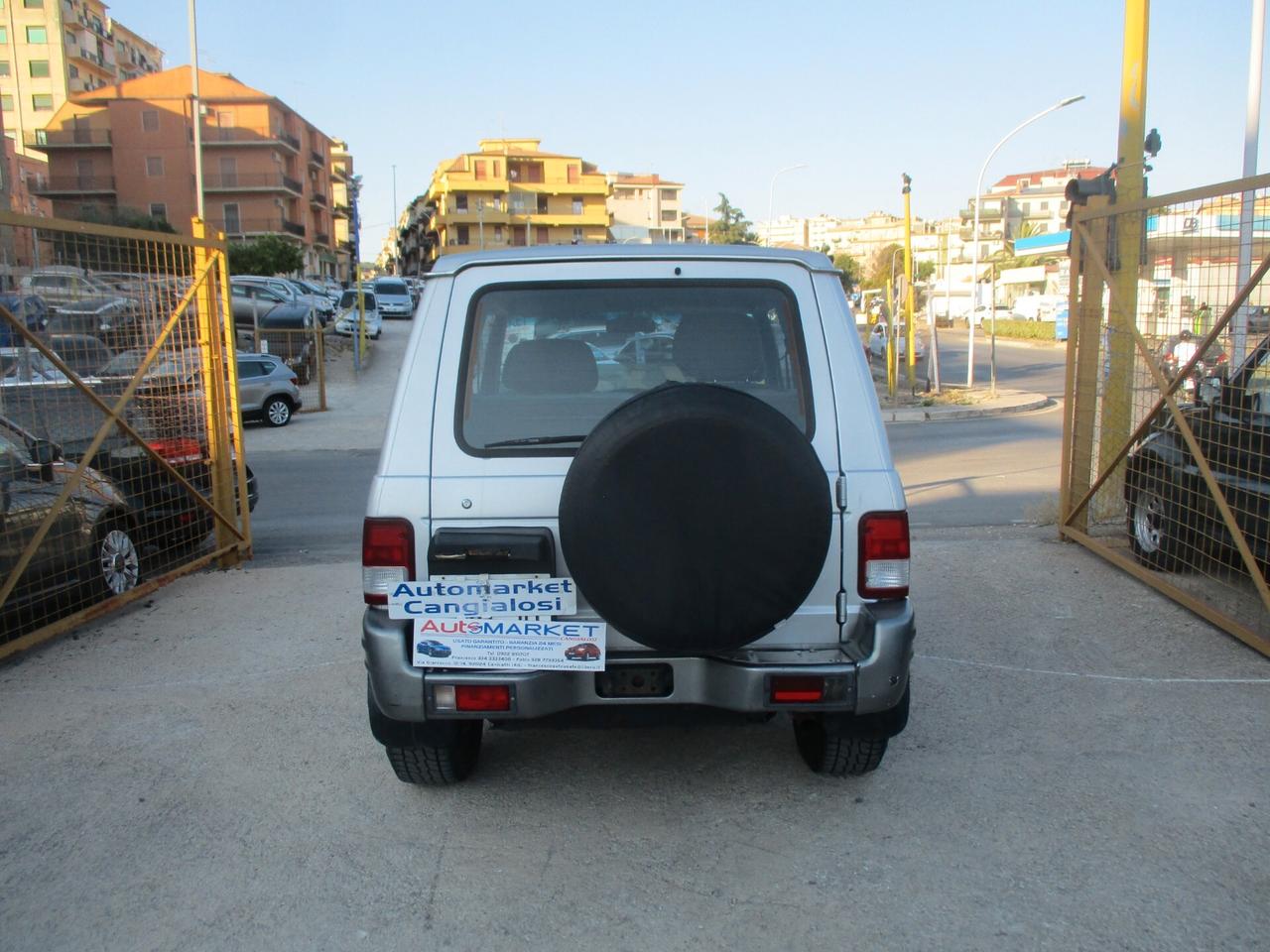 Hyundai Galloper 2.5 TDI Corto