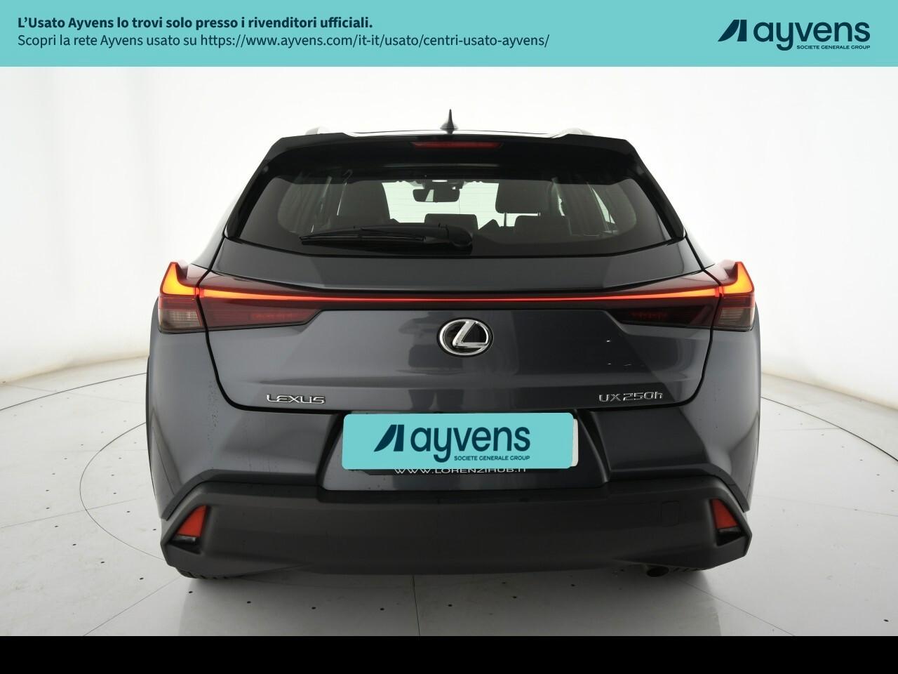 Lexus UX Hybrid Urban