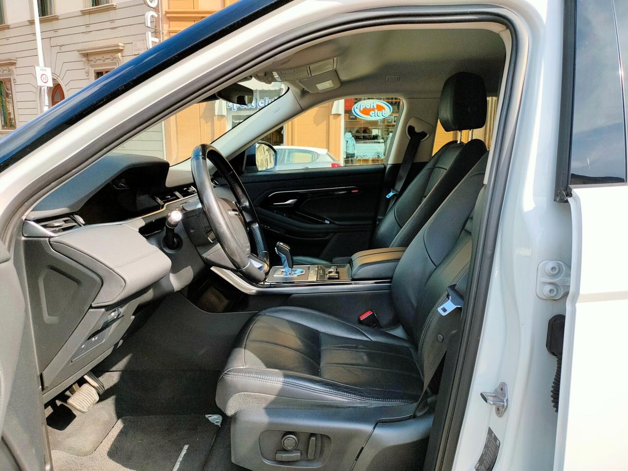 Land Rover Range Evoque 2.0D I4-L.Flw AWD Auto SE