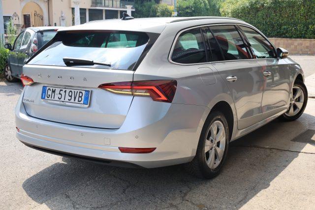 SKODA Octavia 2.0 TDI EVO SCR 150 CV DSG Wagon Executive ACC Led