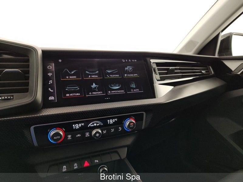 Audi A1 allstreet 30 TFSI S tronic Identity Contrast