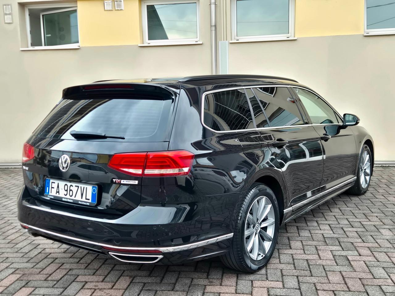 Volkswagen Passat Variant R-Line 1.6 TDI DSG