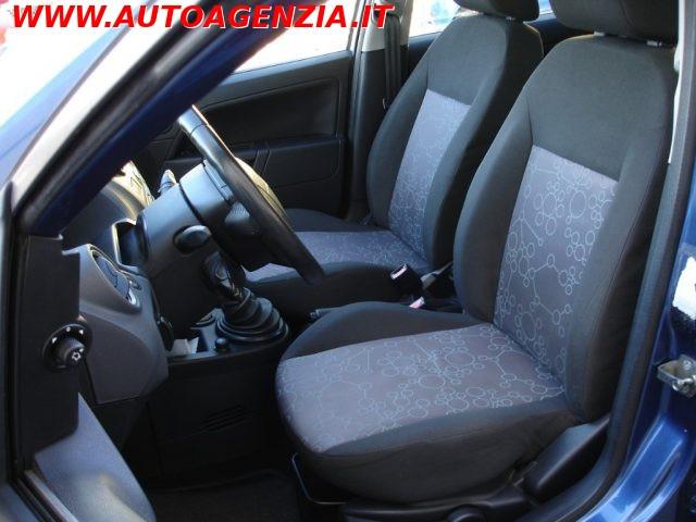 FORD Fiesta 1.2 16V 5p. POCHI KM