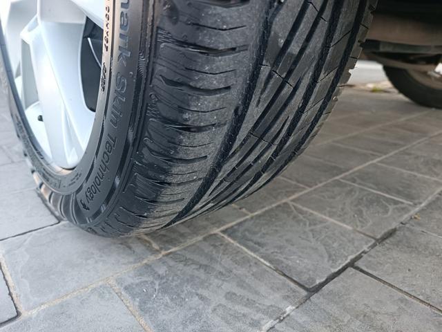 SKODA Karoq 1.6 TDI SCR DSG Ambition