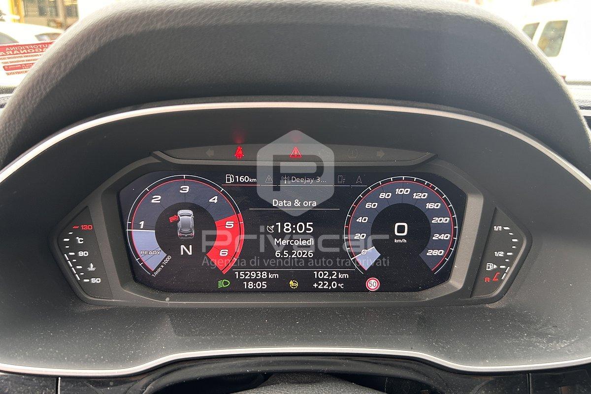 AUDI Q3 35 TDI quattro S tronic Business Advanced