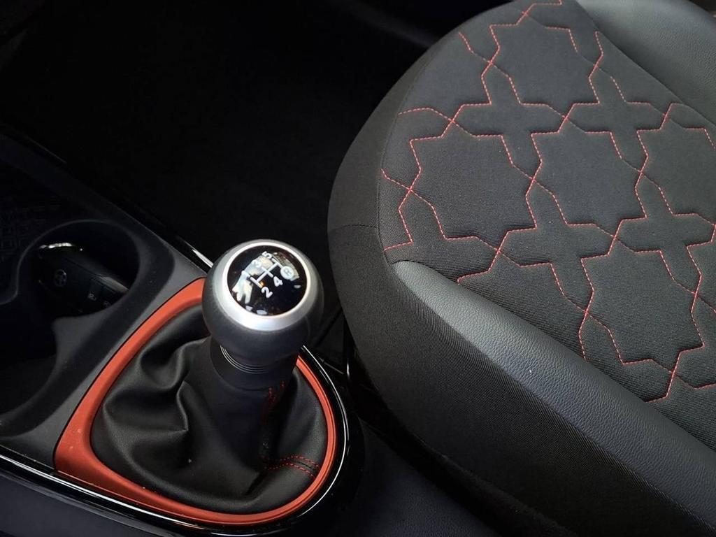 Toyota Aygo X 1.0 Lounge