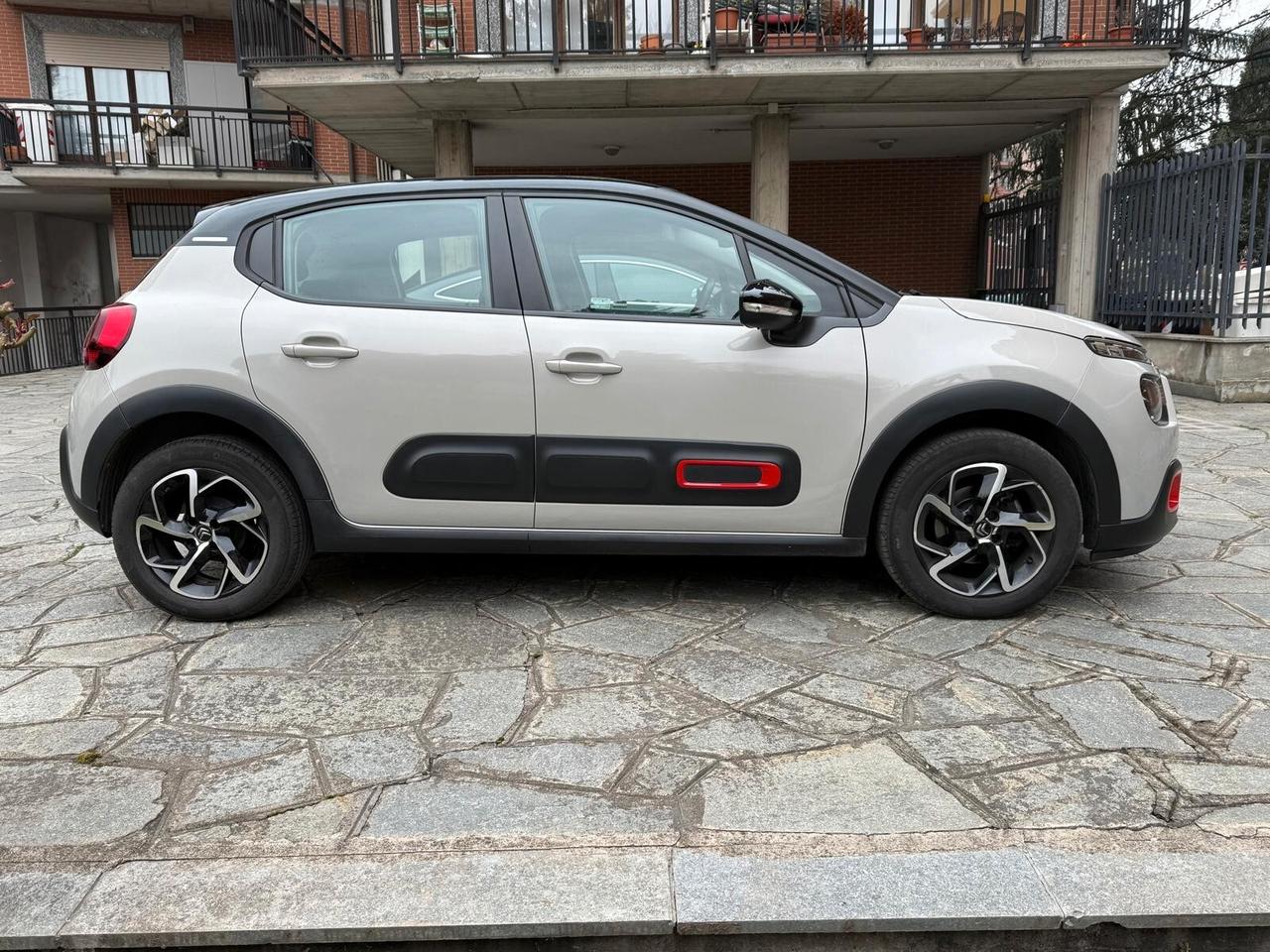 Citroen C3 PureTech 83 S&S Shine