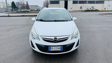 Opel Corsa 1.2 5 porte Sport