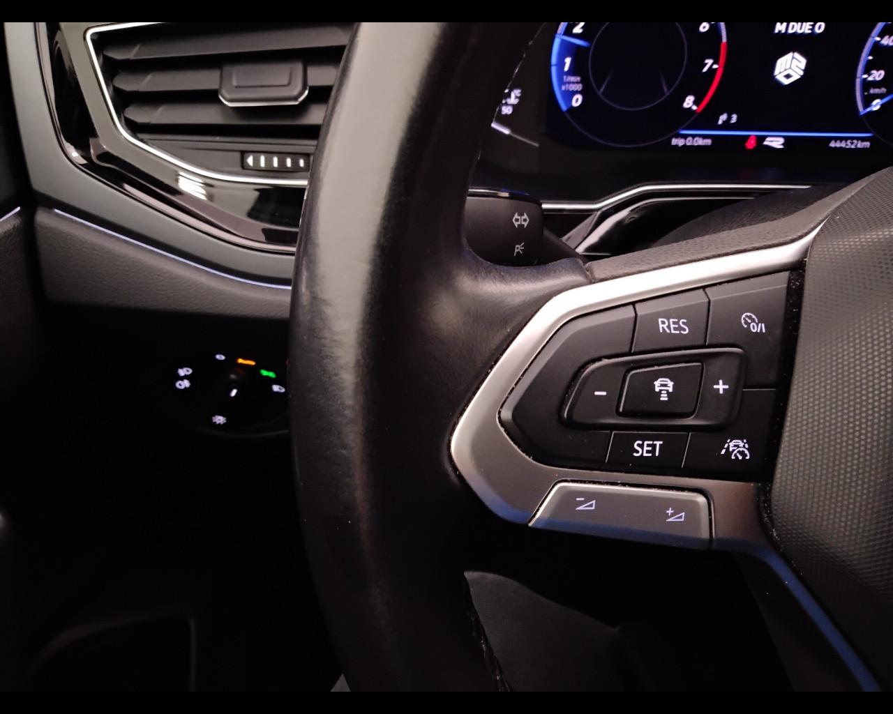 VOLKSWAGEN Taigo - Taigo 1.0 tsi R-Line 110cv