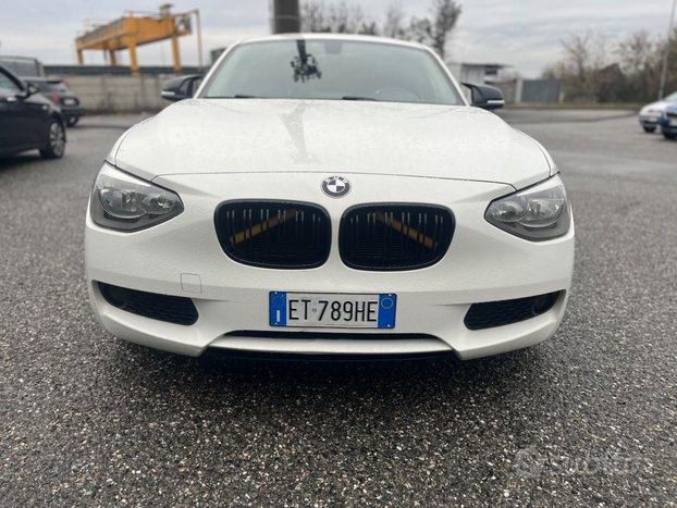 Bmw 120 120d 5p. Urban