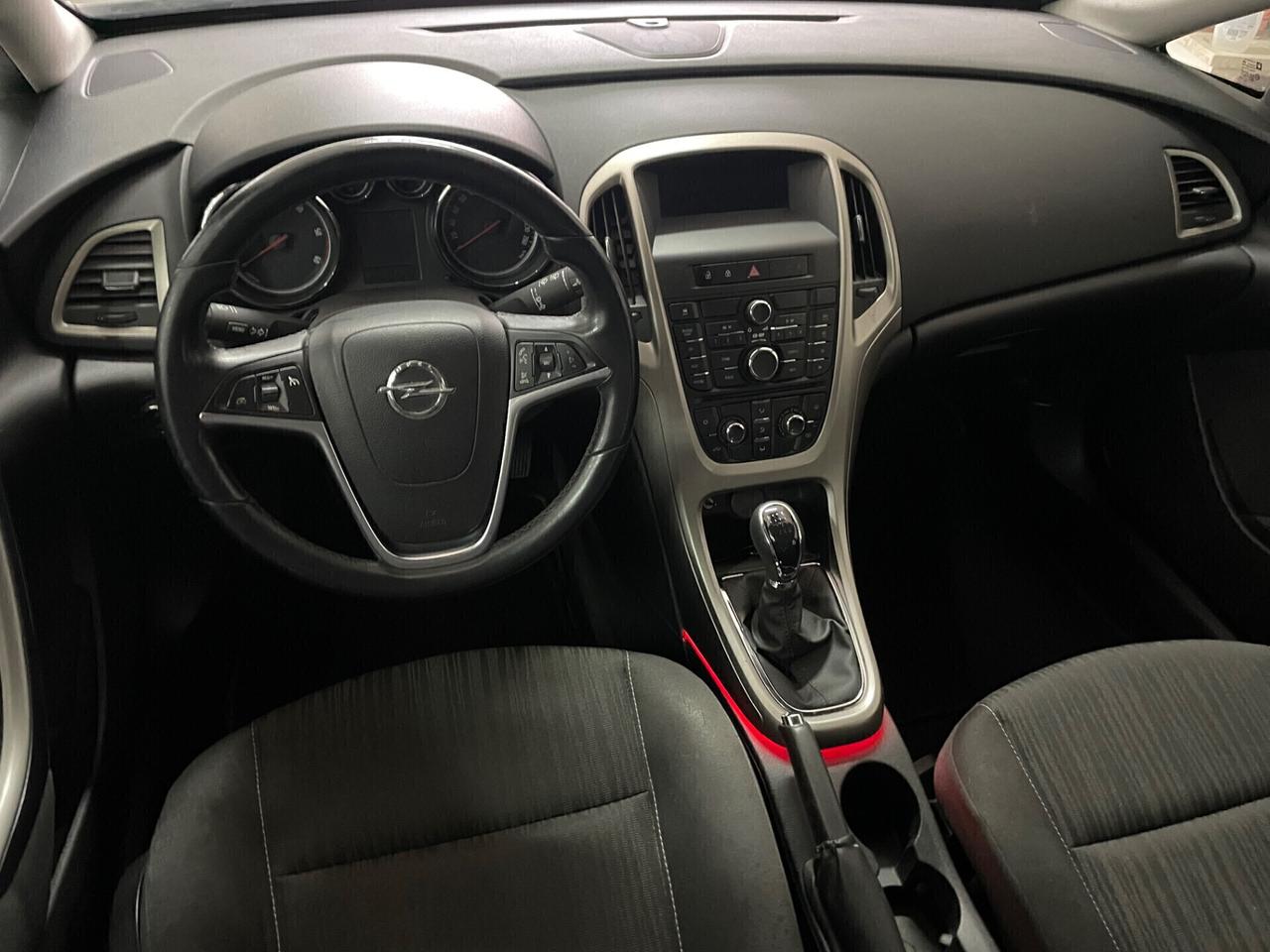 OPEL ASTRA 1.7 CDTI 110 CV COSMO 122.000 KM
