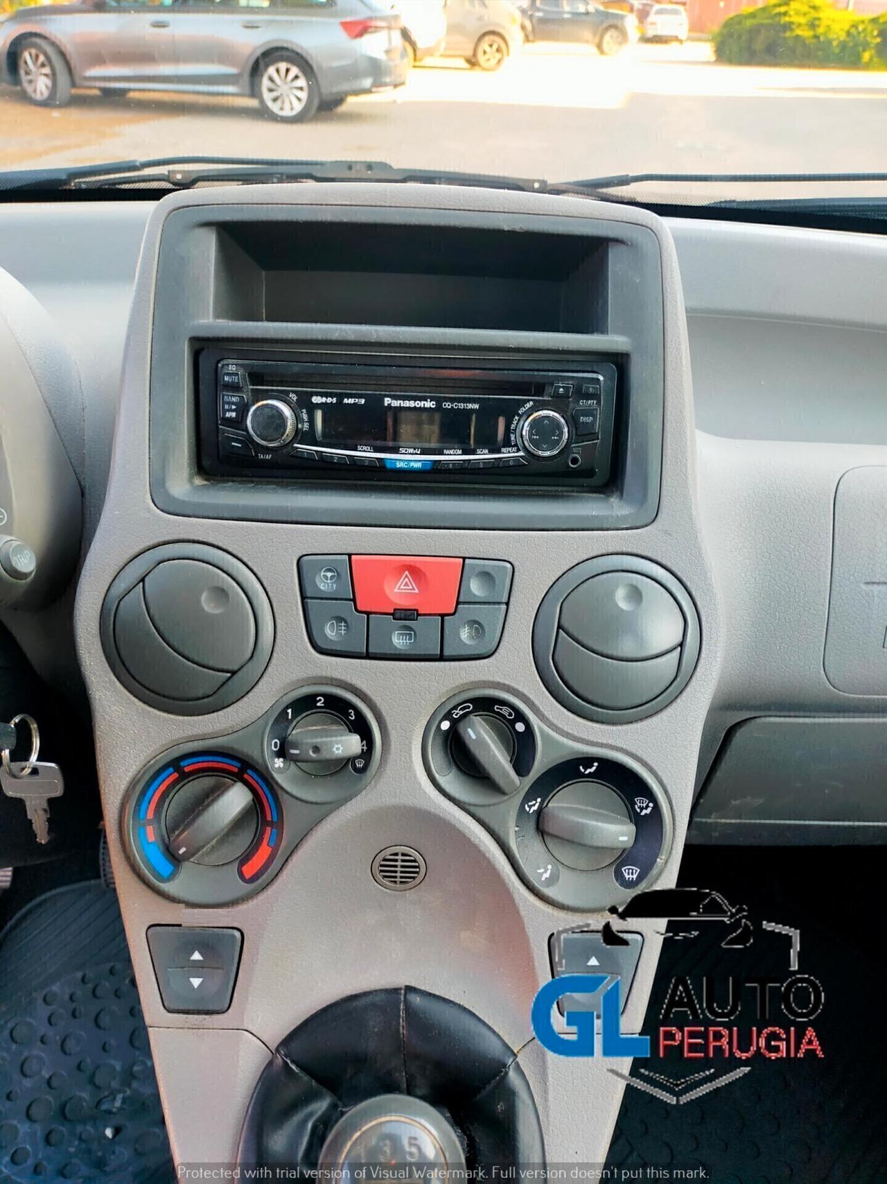 FIAT Panda multijet clima servo 5 posti NEOPATENTATI