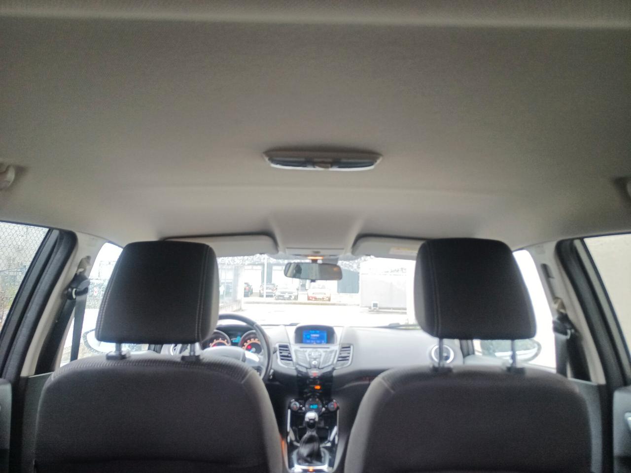 Ford Fiesta 1.4 5p. Bz.- GPL Titanium