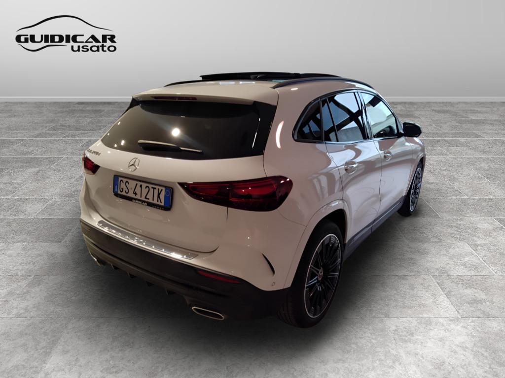 Mercedes-Benz GLA-H247 2023 - GLA 200 d AMG Line Premium auto