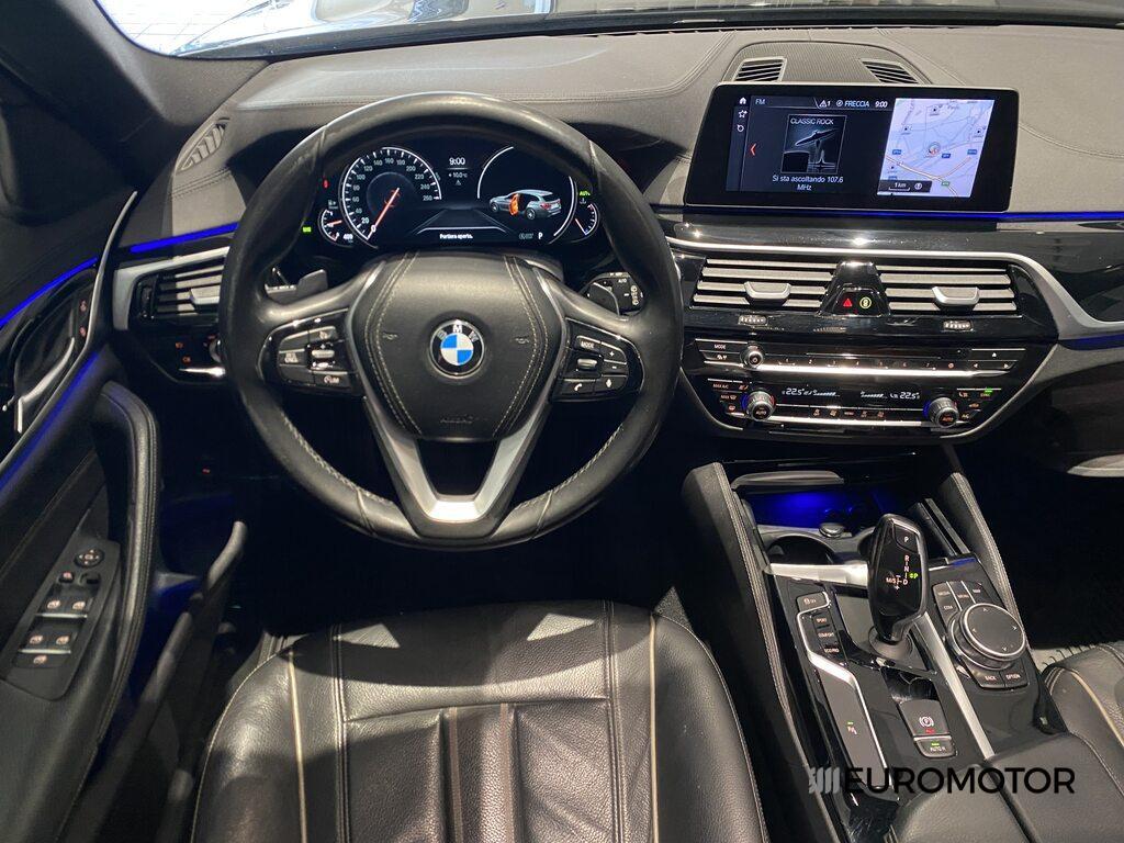 BMW Serie 5 Touring 520 d Luxury Steptronic