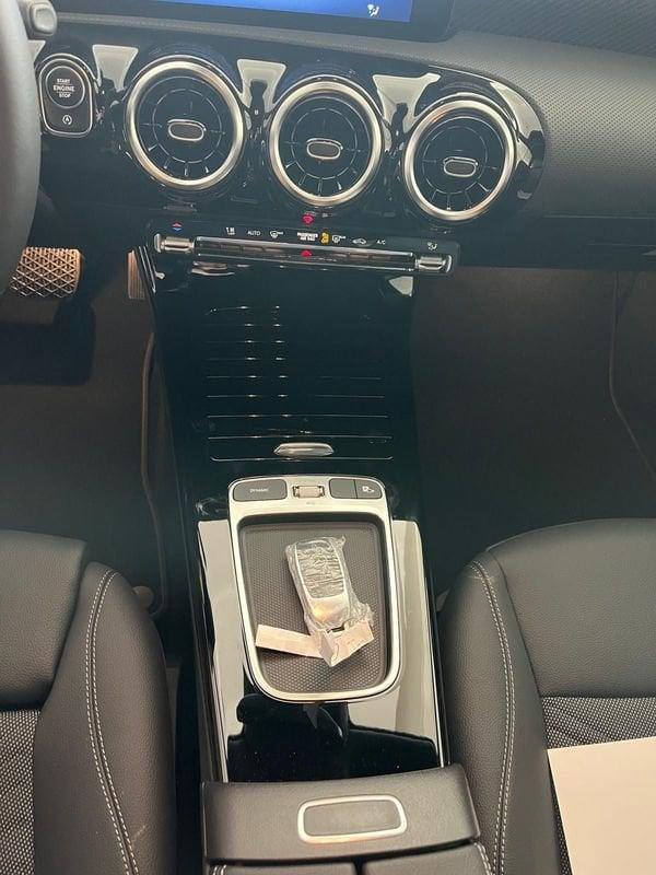 Mercedes-Benz Classe A A 180 d Automatic Business Extra