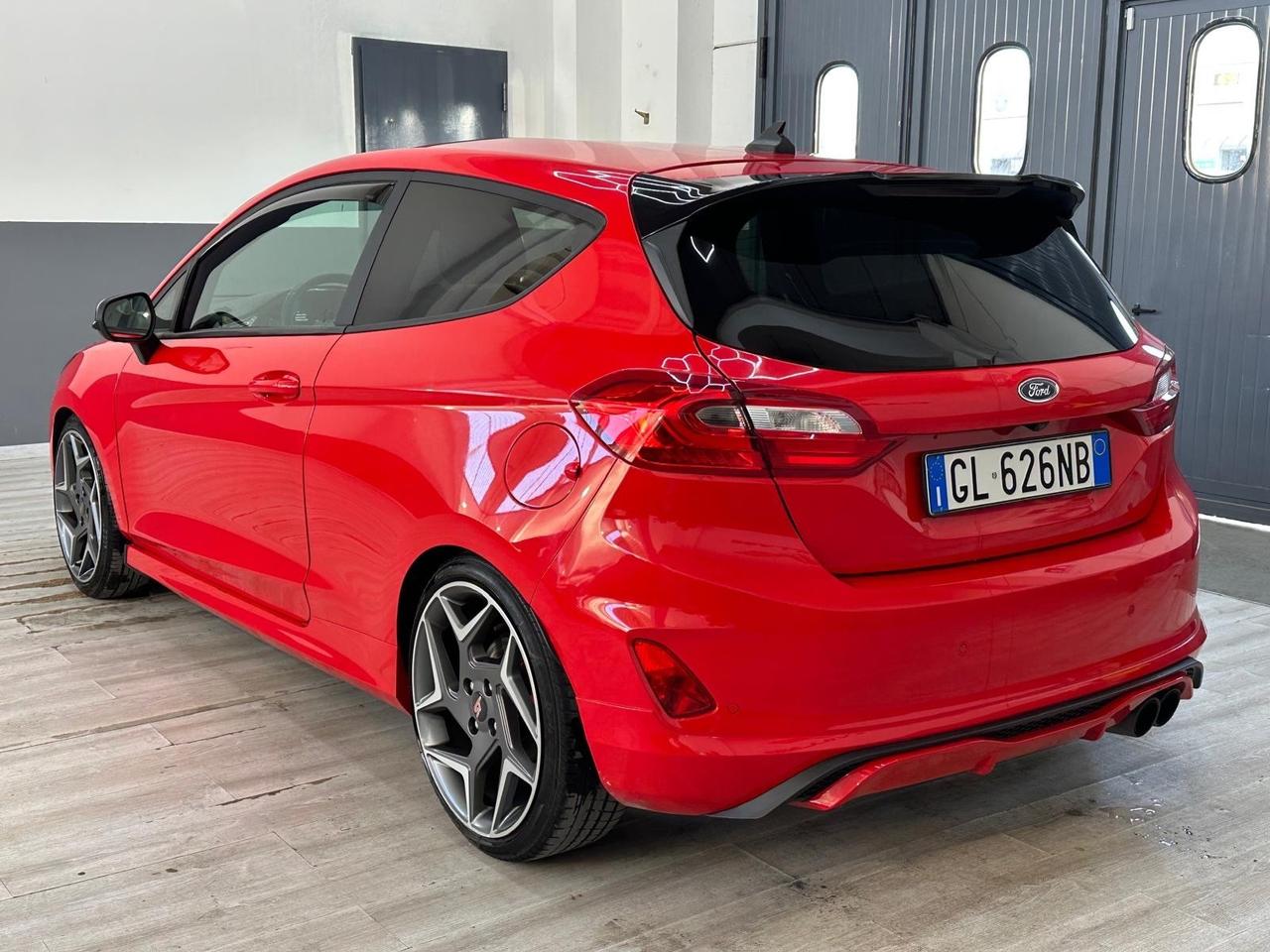 Ford Fiesta 1.5 Ecoboost 200 CV 3 porte ST