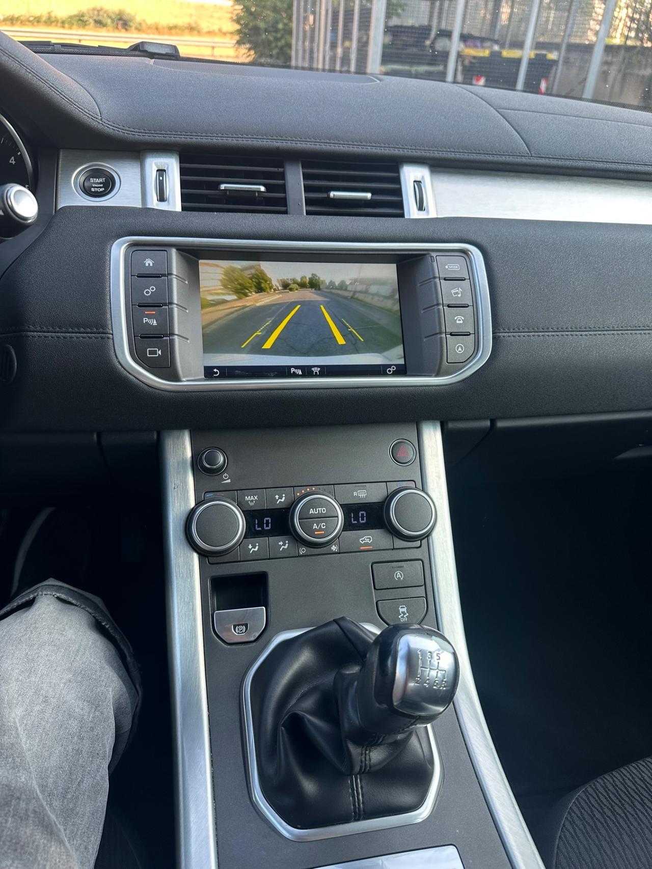 Land Rover Range Evoque 2.0 TD4 150 CV 5p. Pure