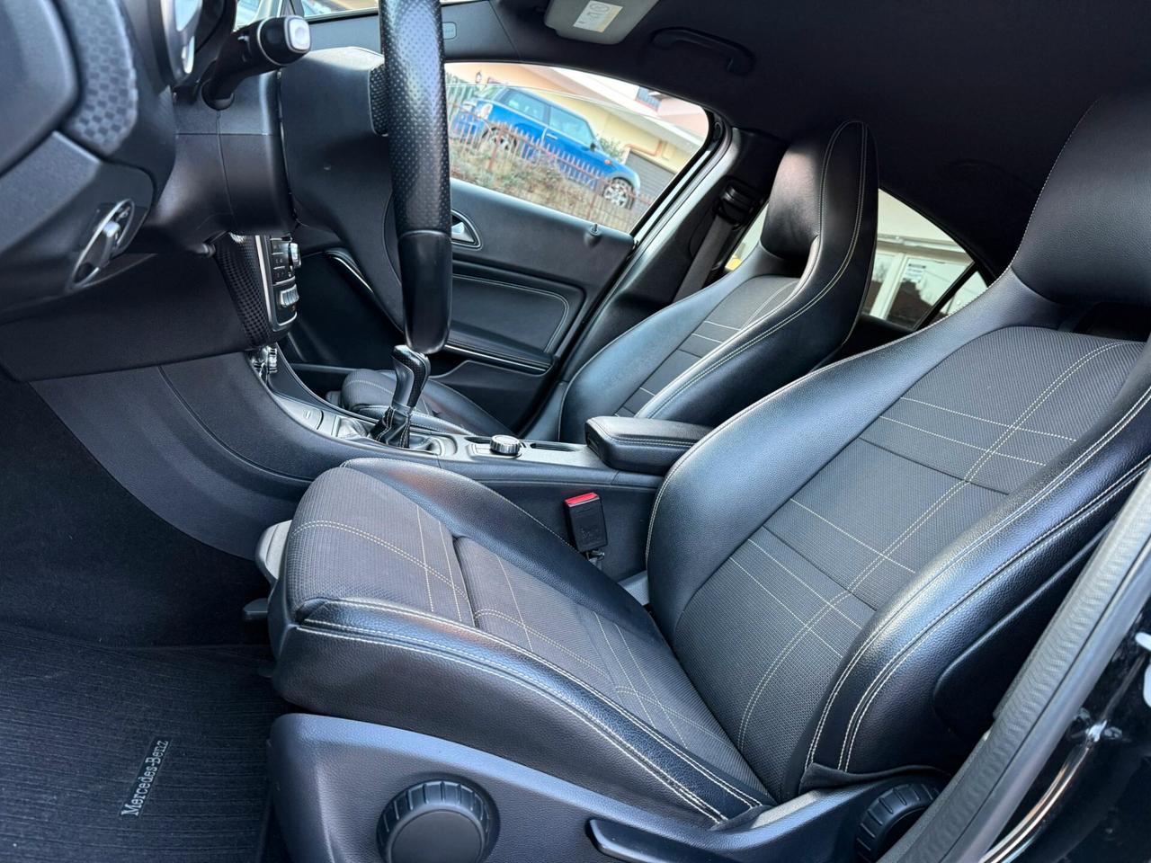 Mercedes Classe A 180D Sport 1.5 109CV