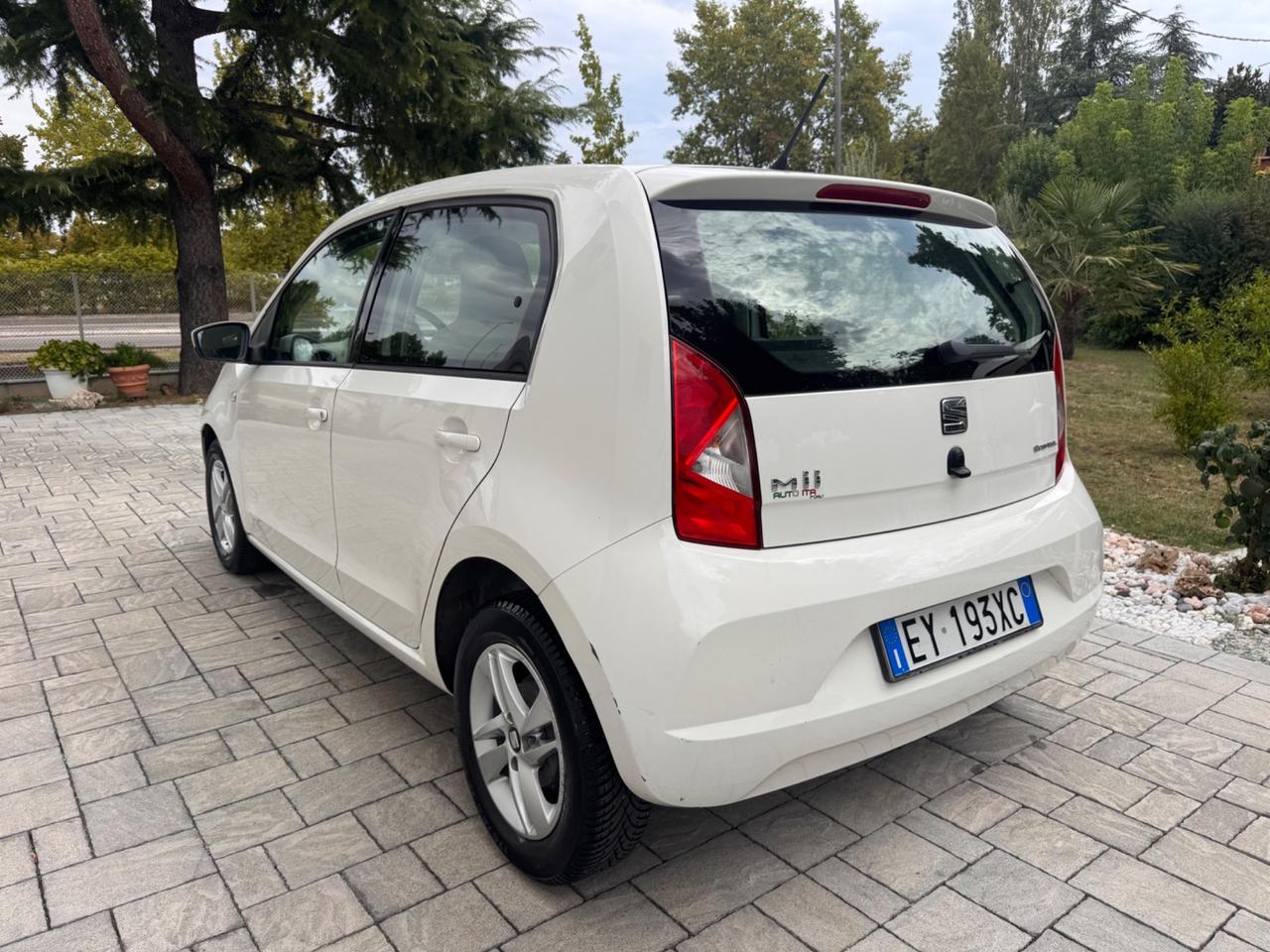 Seat Mii 1.0 68 CV 5 porte by Mango Nero Assoluto Ecofuel OK NEOPATENTATI