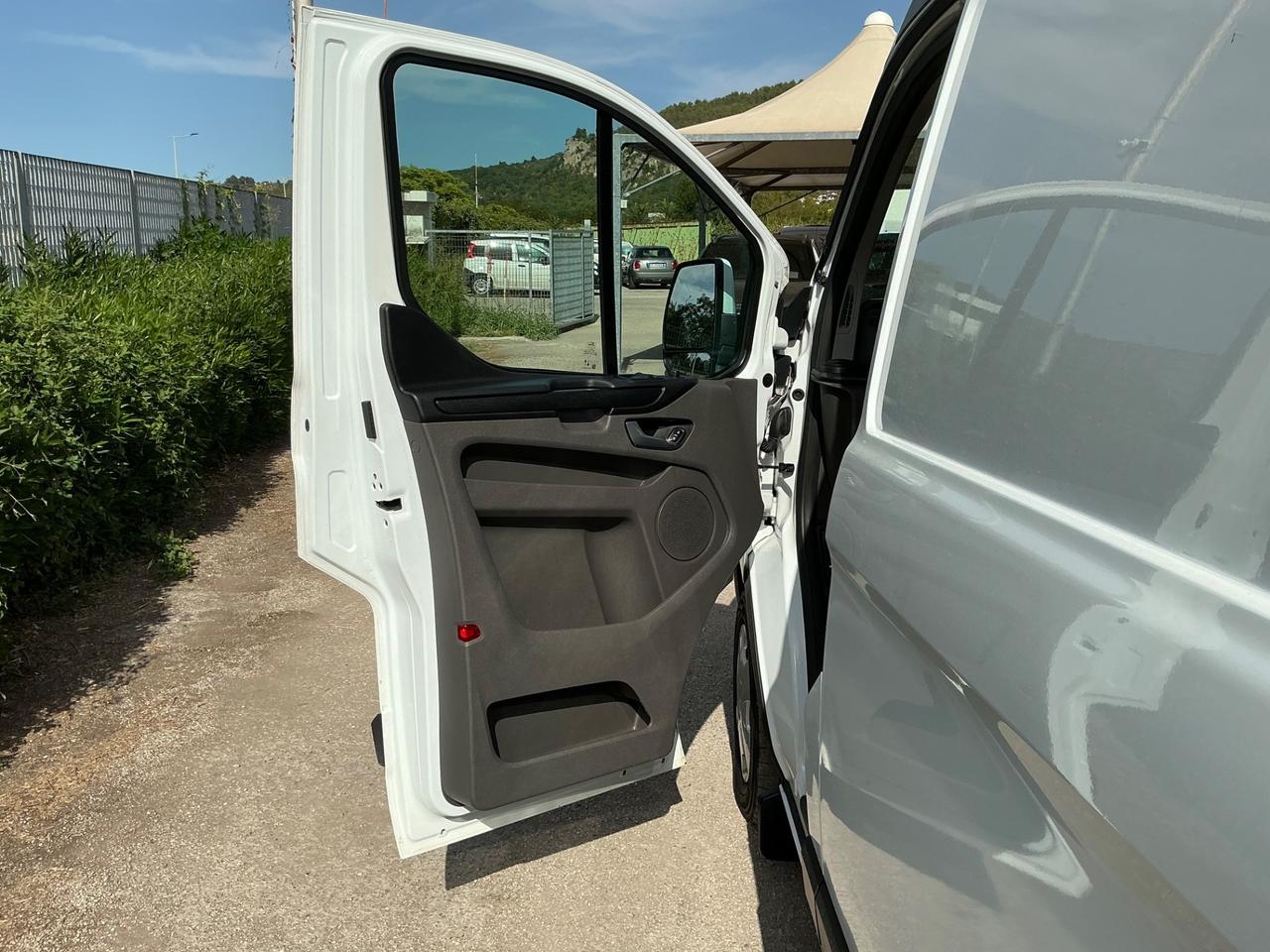 Ford Transit Custom 300 2.0 TDCi 130Cv PL-TA Passo Lungo Tetto Alto