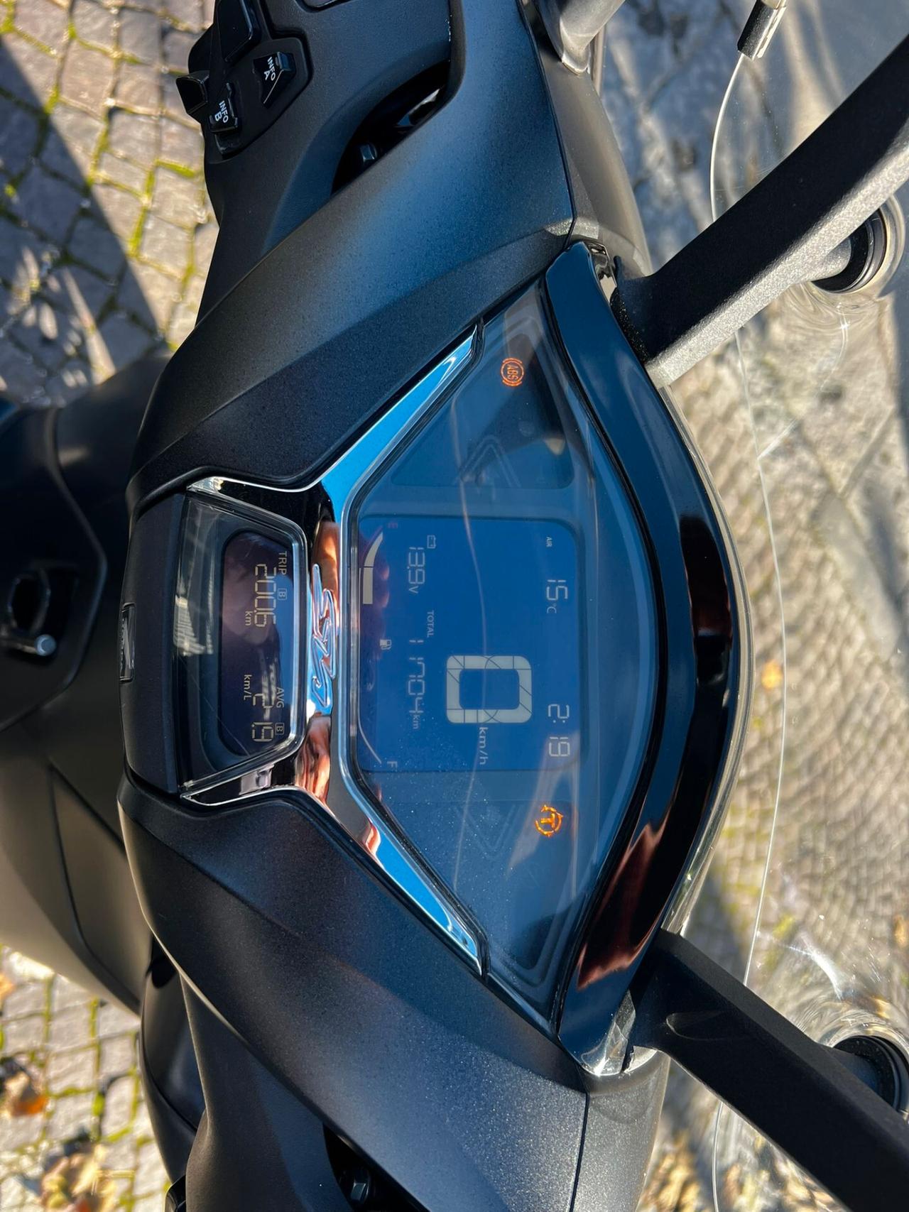 Honda SH 350 BENZINA