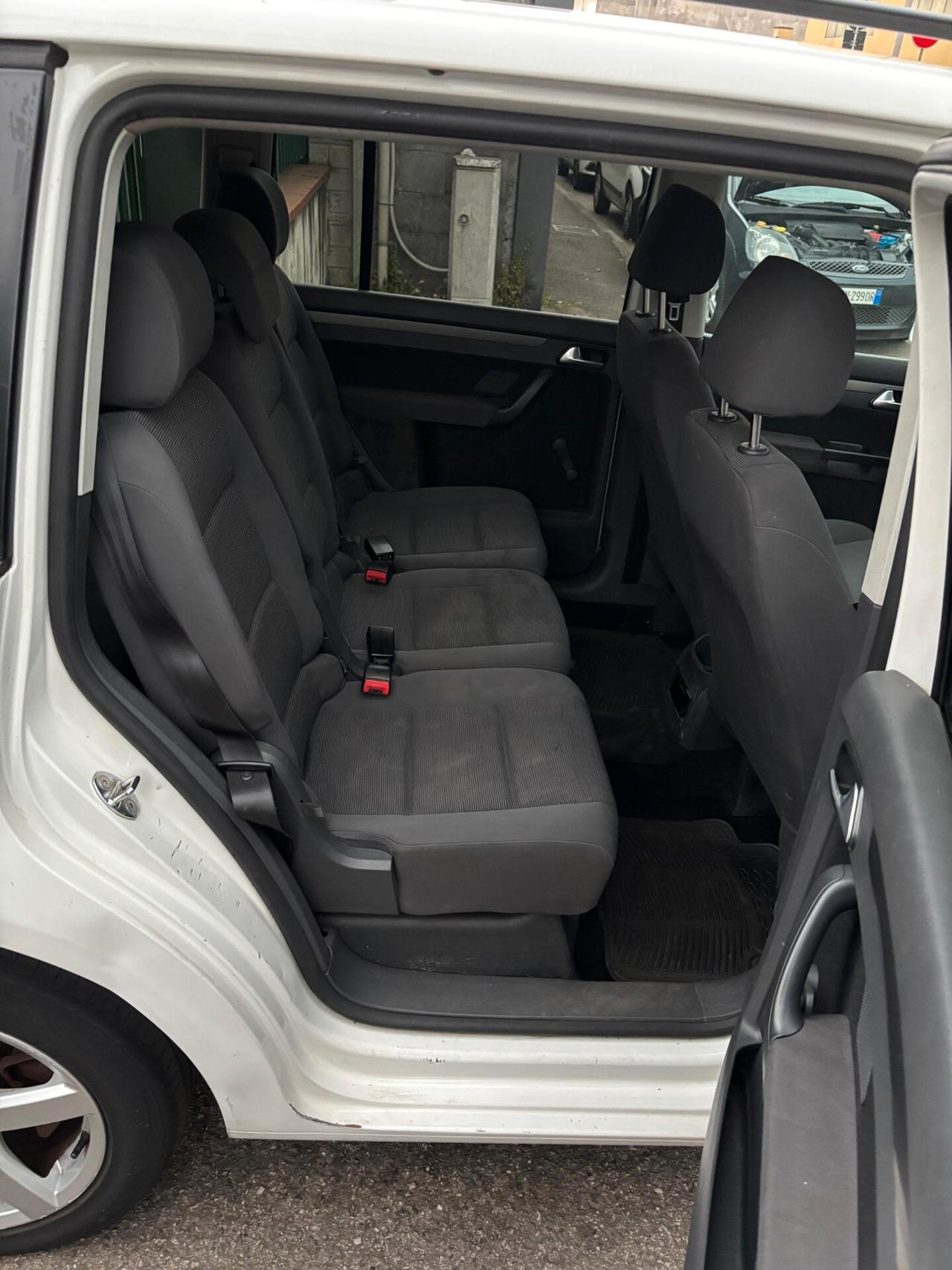 Volkswagen Touran 1.6 Trendline Bifuel G