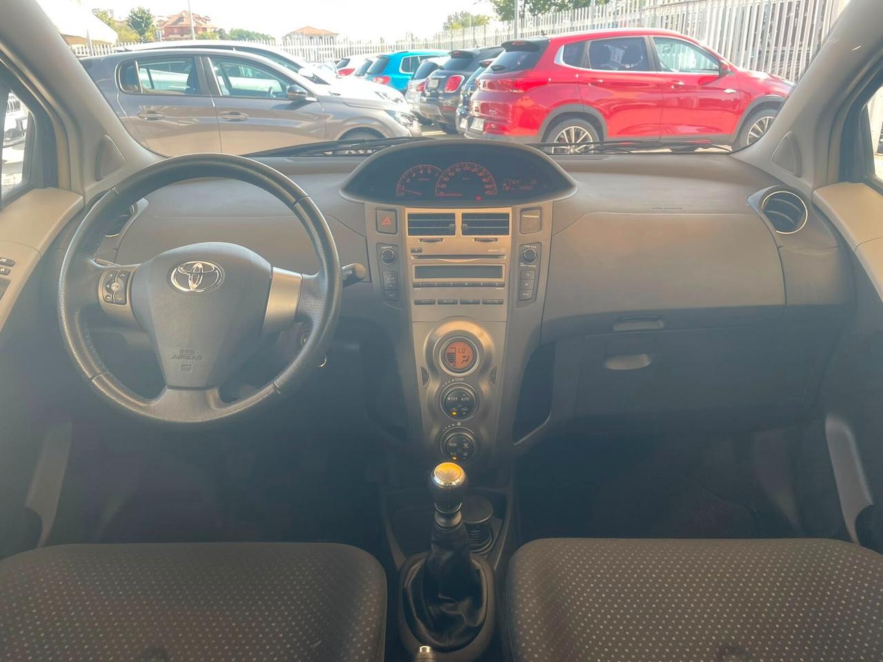 Toyota Yaris 1.4 D-4D DPF 5 porte Sol
